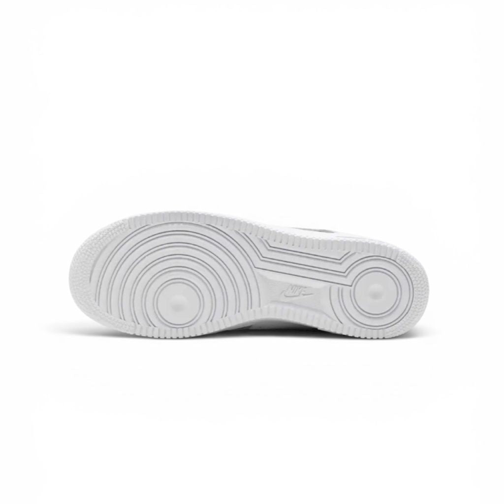 Tenis Nike AIR Force 1 - FD9763101