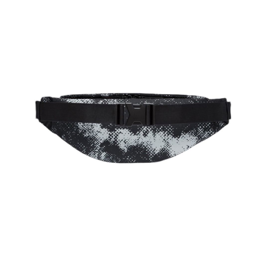 Cangurera Nike Heritage FN0890 100 | LATYCE