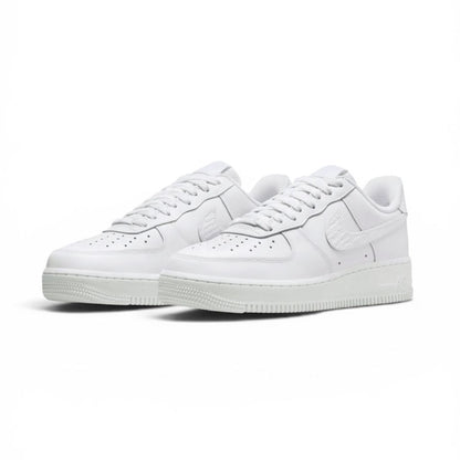 Tenis Nike W Air Force 1 07 SE IO4837 100 - Latyce